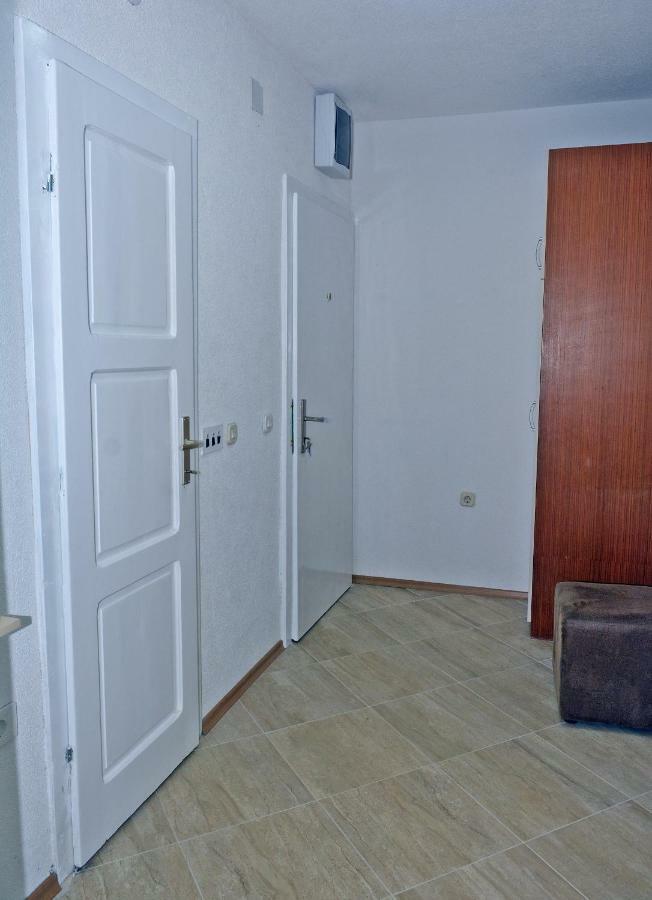Ms Apartment Ohrid Buitenkant foto
