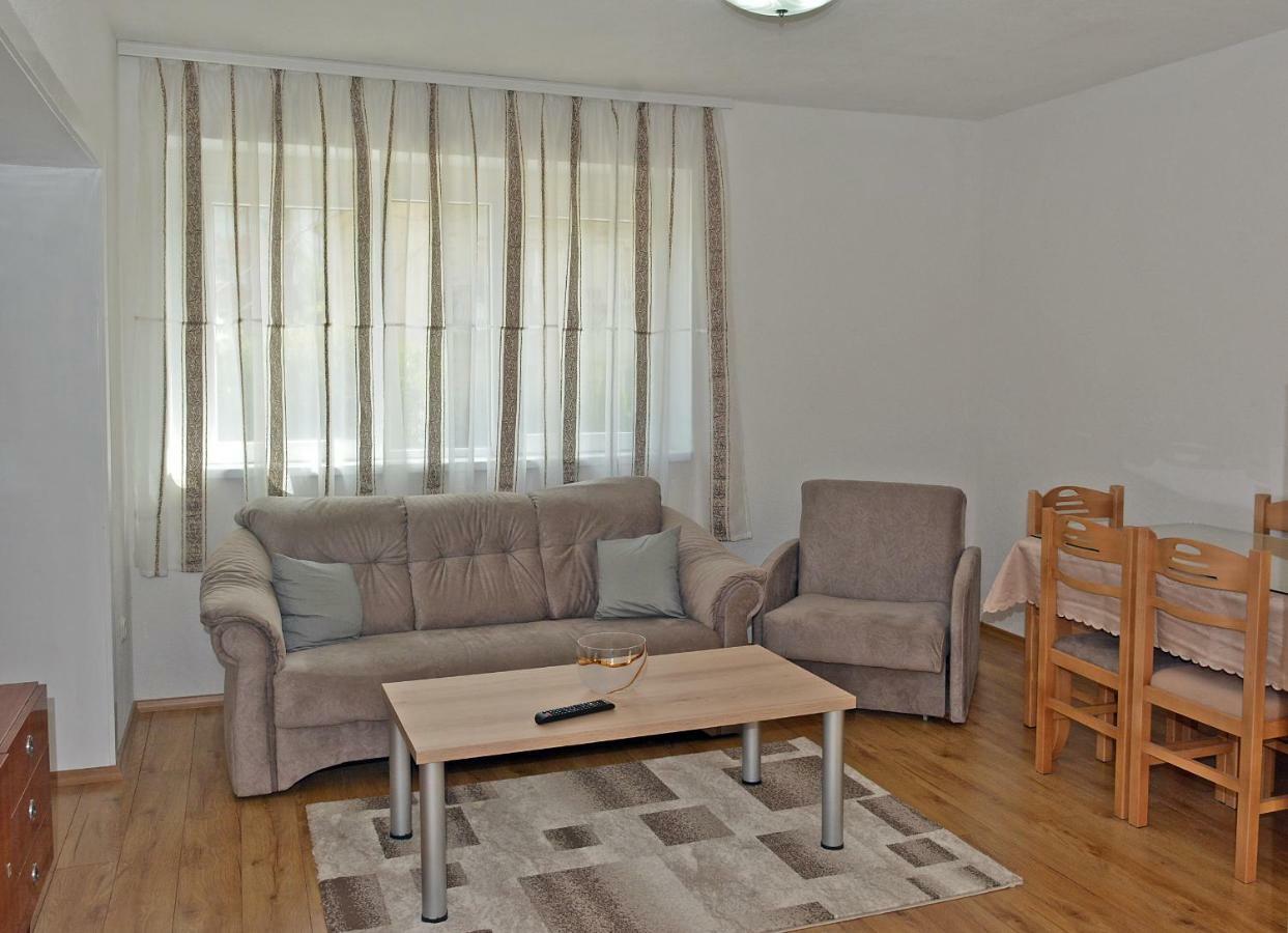 Ms Apartment Ohrid Buitenkant foto