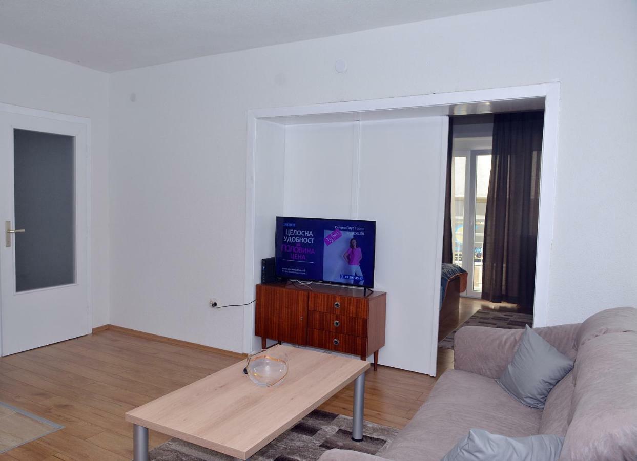 Ms Apartment Ohrid Buitenkant foto